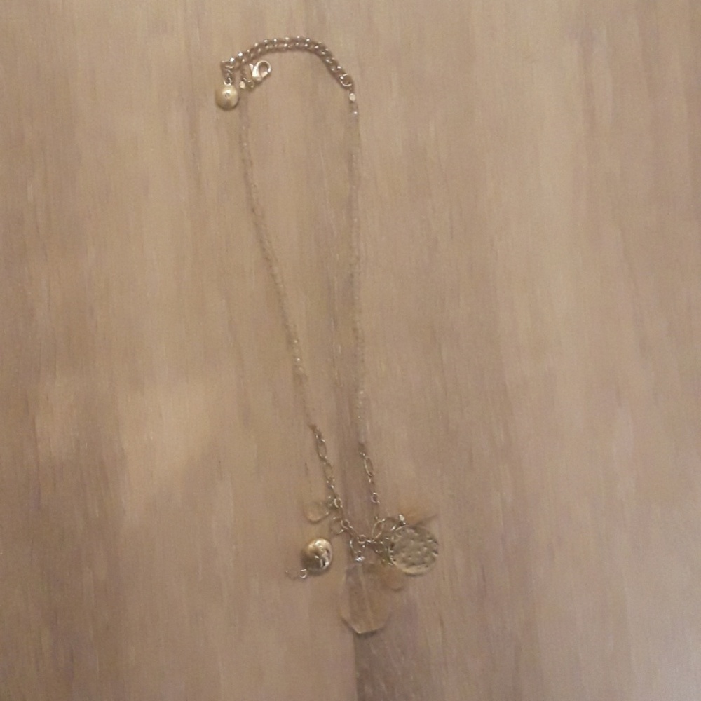 Beautiful charm and stone necklace 💎💎🔥